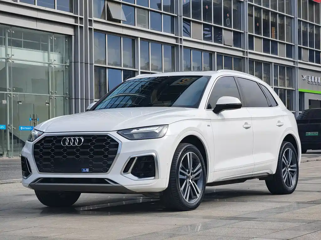 Audi Q5L 2022 40T Luxury Dynamic Edition