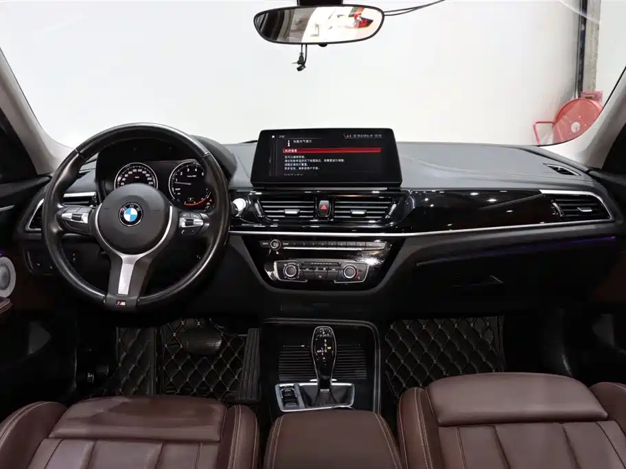 BMW 1 Series 2023 125i M Sport Night Edition