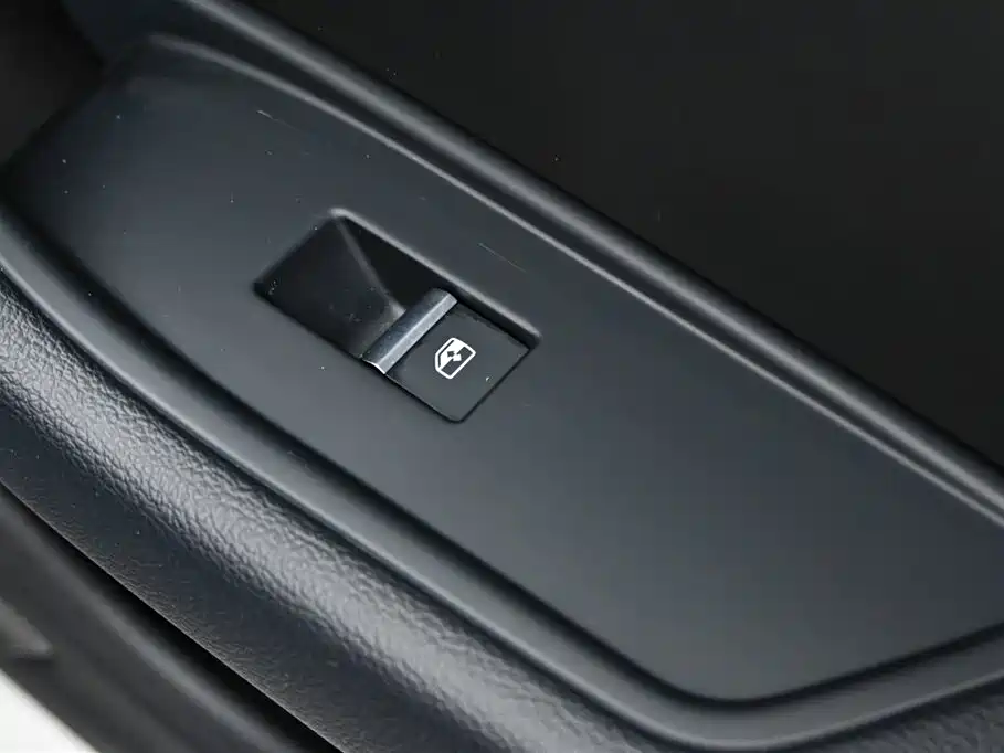Audi A4L 2022 40 TFSI quattro RS Sport Edition