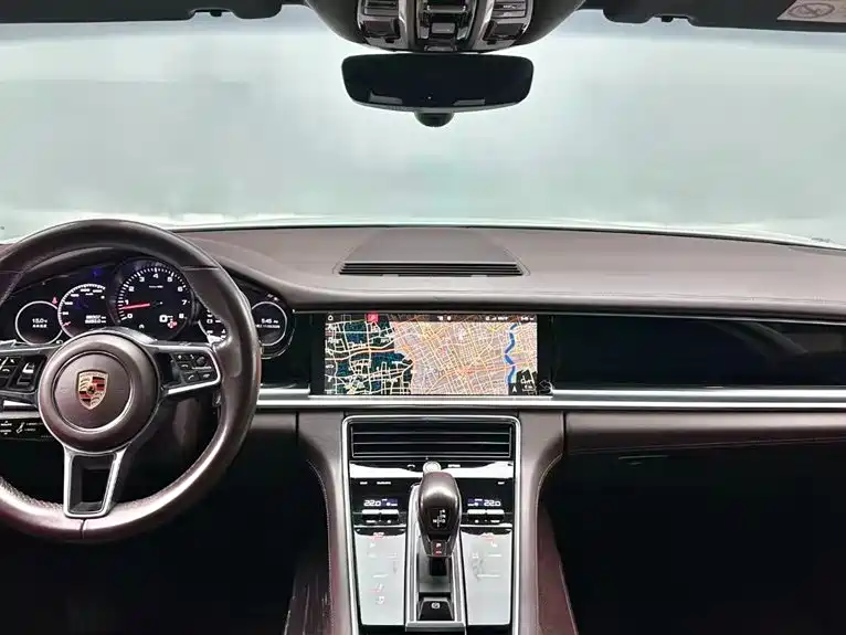 Porsche Panamera 4 Executive LWB 3.0T (2017)
