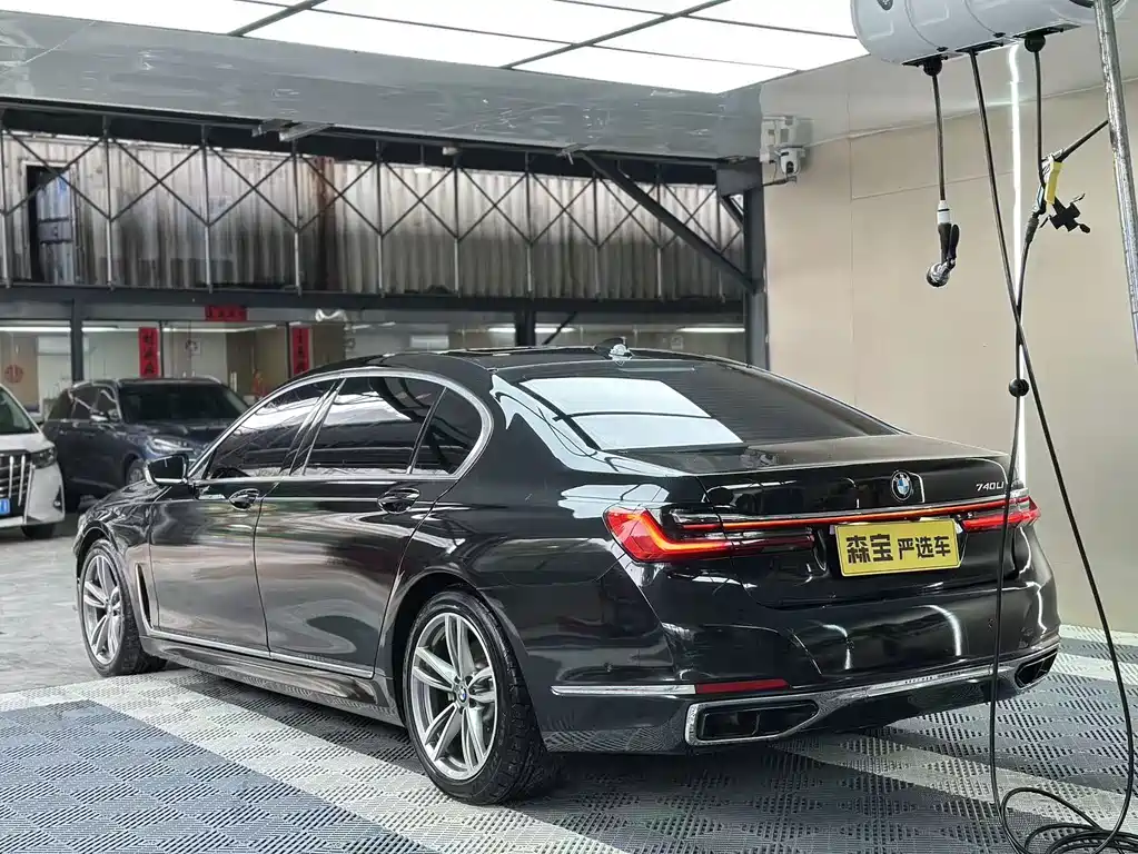 BMW 7 Series 2018 730Li Leading Edition M Sport Package