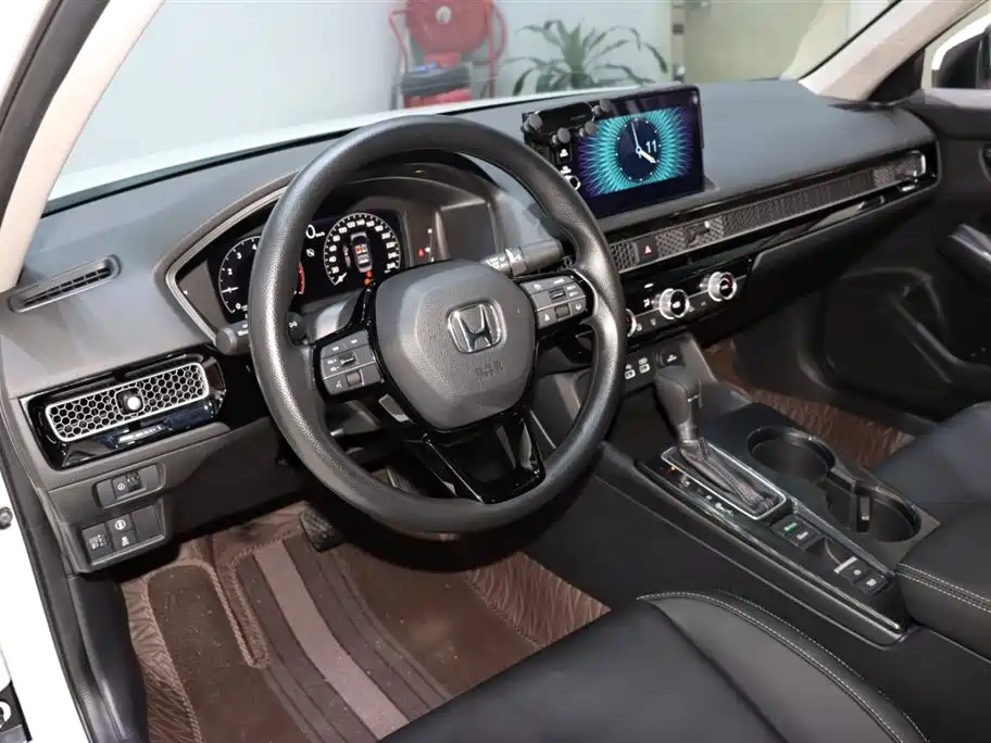 Honda Integra 2023 240TURBO CVT Leading Edition