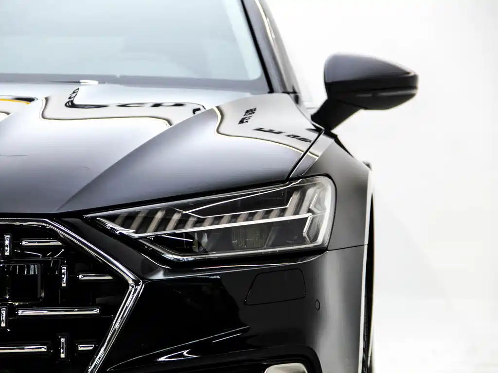 Audi A7L 2024 45 TFSI S-line Dream Edition Crystal Package