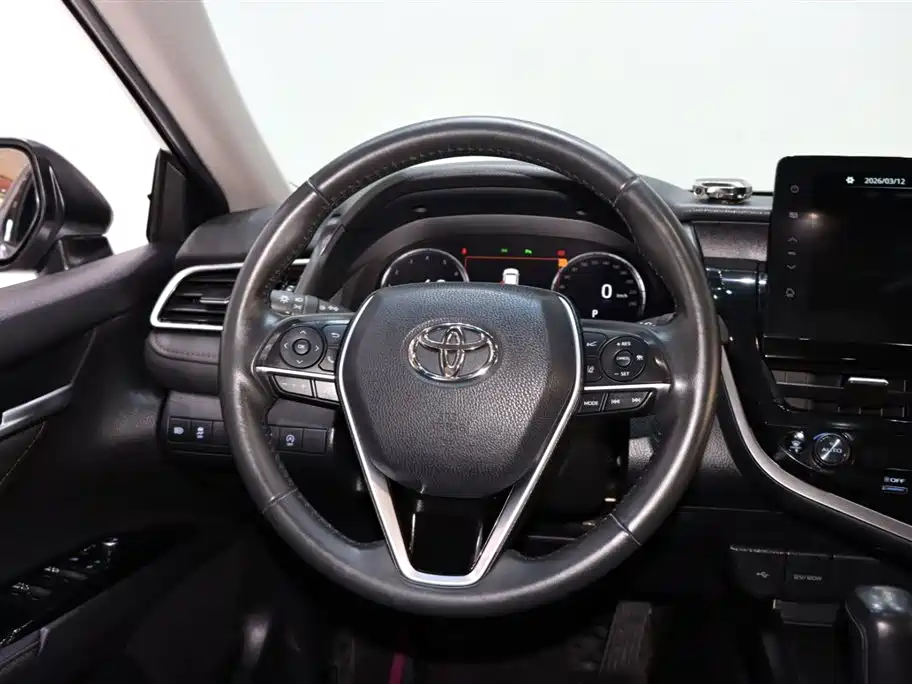 Camry 2021 2.5G Luxury Edition