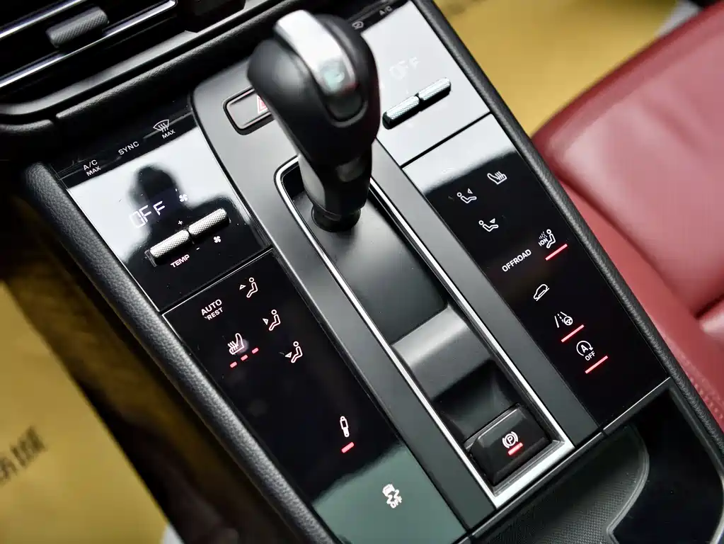 Porsche Macan 2.0T