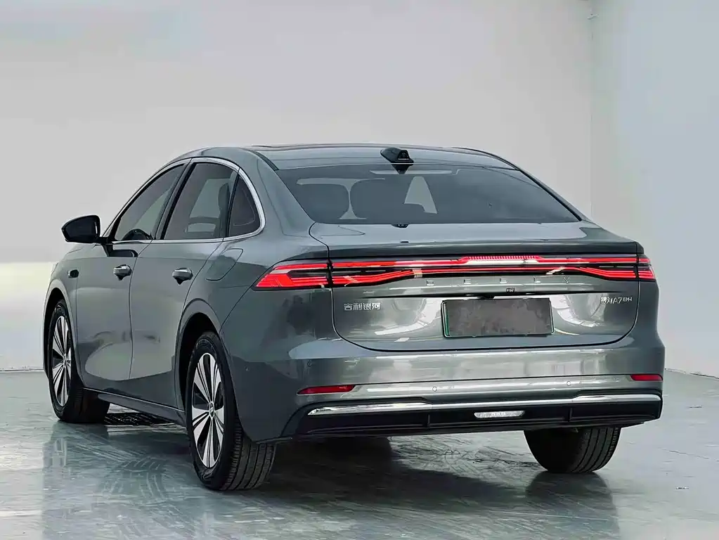Geely Galaxy A7 2025 EM-i 150km Exploration+ Edition
