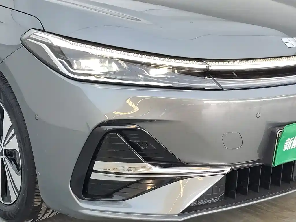 Geely Galaxy A7 2025 EM-i 150km Exploration+ Edition