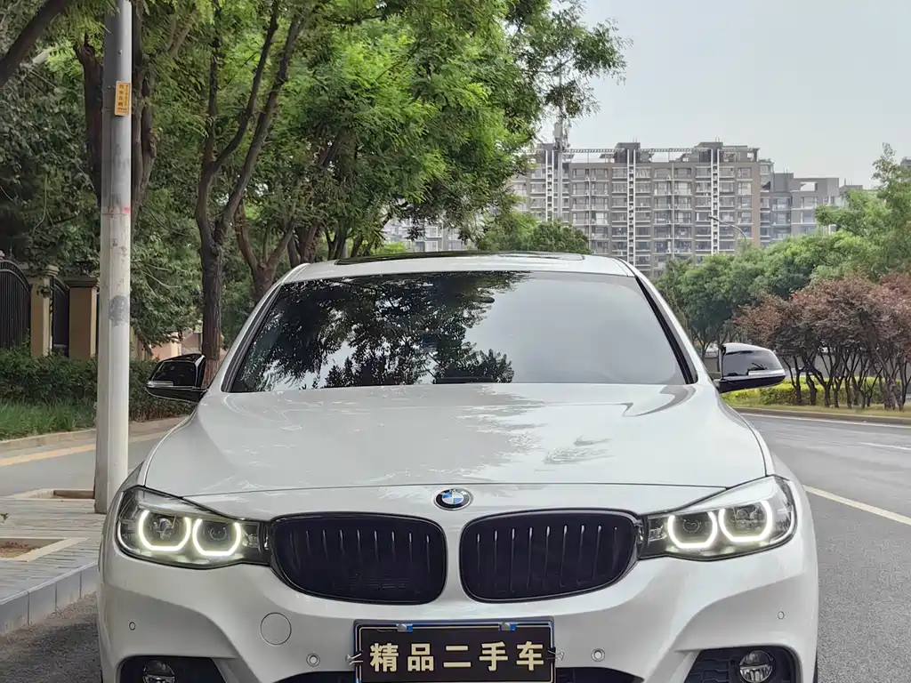 BMW 3 Series GT 2020 320i M Sport Night Edition