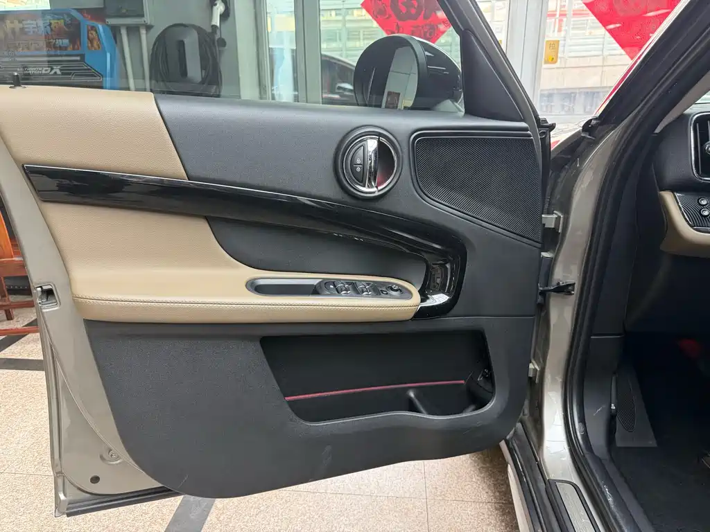 MINI Countryman 2018 1.5T COOPER ALL4 Artist