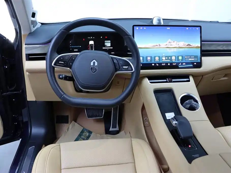AITO M5 2022 EREV AWD Ultimate Edition