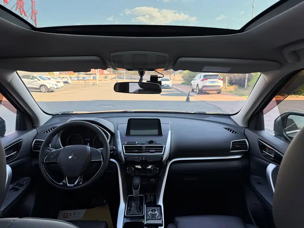 Mitsubishi Eclipse Cross 2019 1.5T CVT 2WD Dream Edition China VI