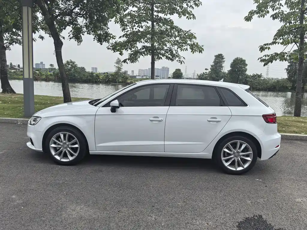 Audi A3 2018 30th Anniversary Edition Sportback 35 TFSI Entry Edition