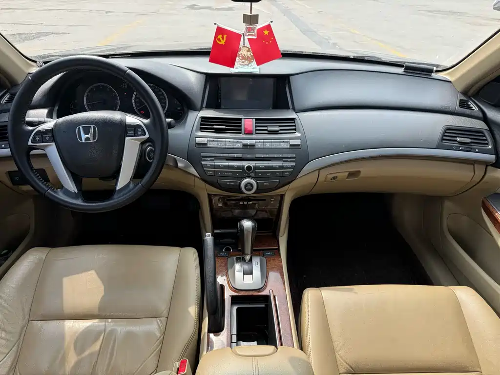 Honda Accord 2012 2.0L EX Navi