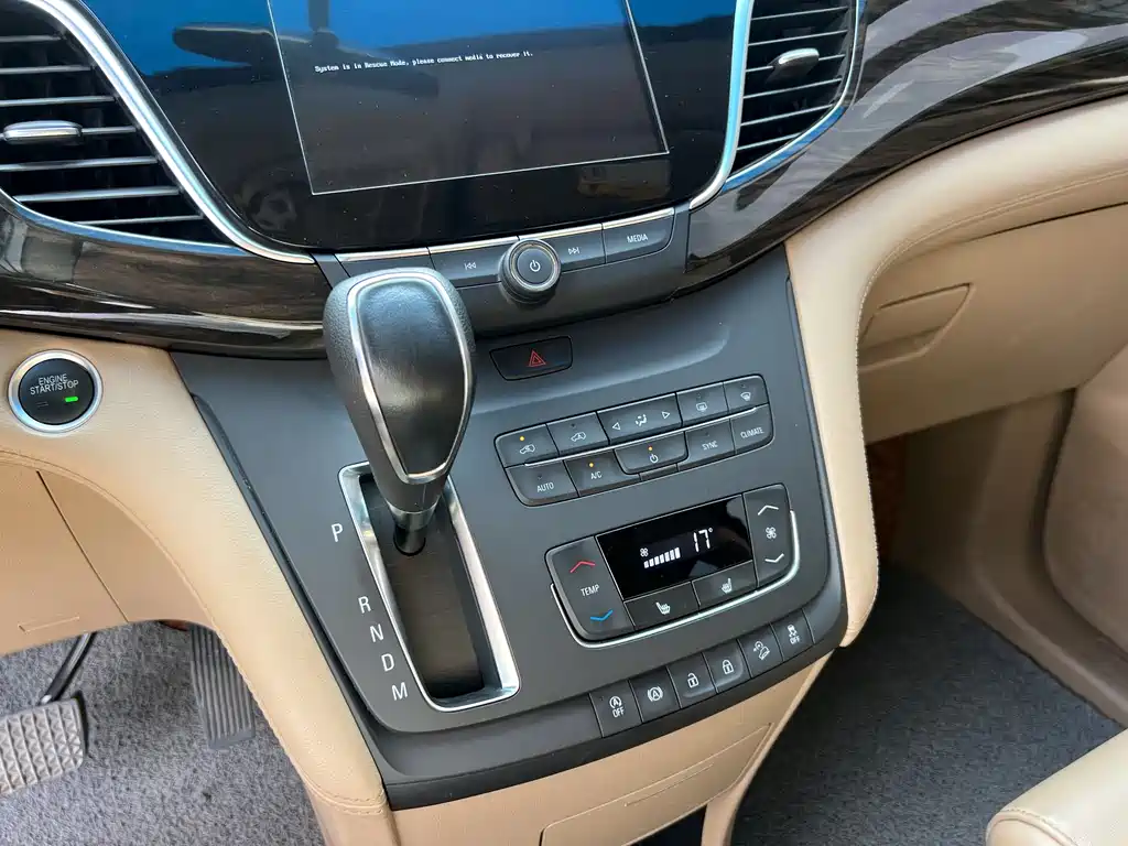 Buick GL8 2018 ES 28T Luxury Edition China VI