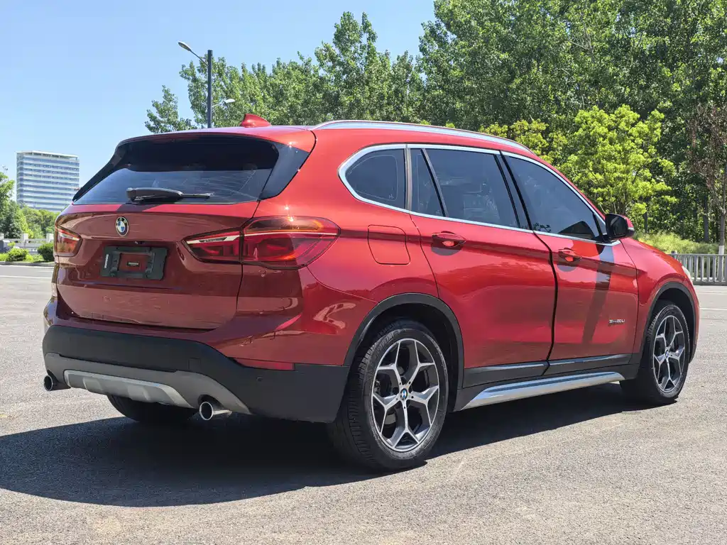 BMW X1 2016 sDrive20Li Luxury