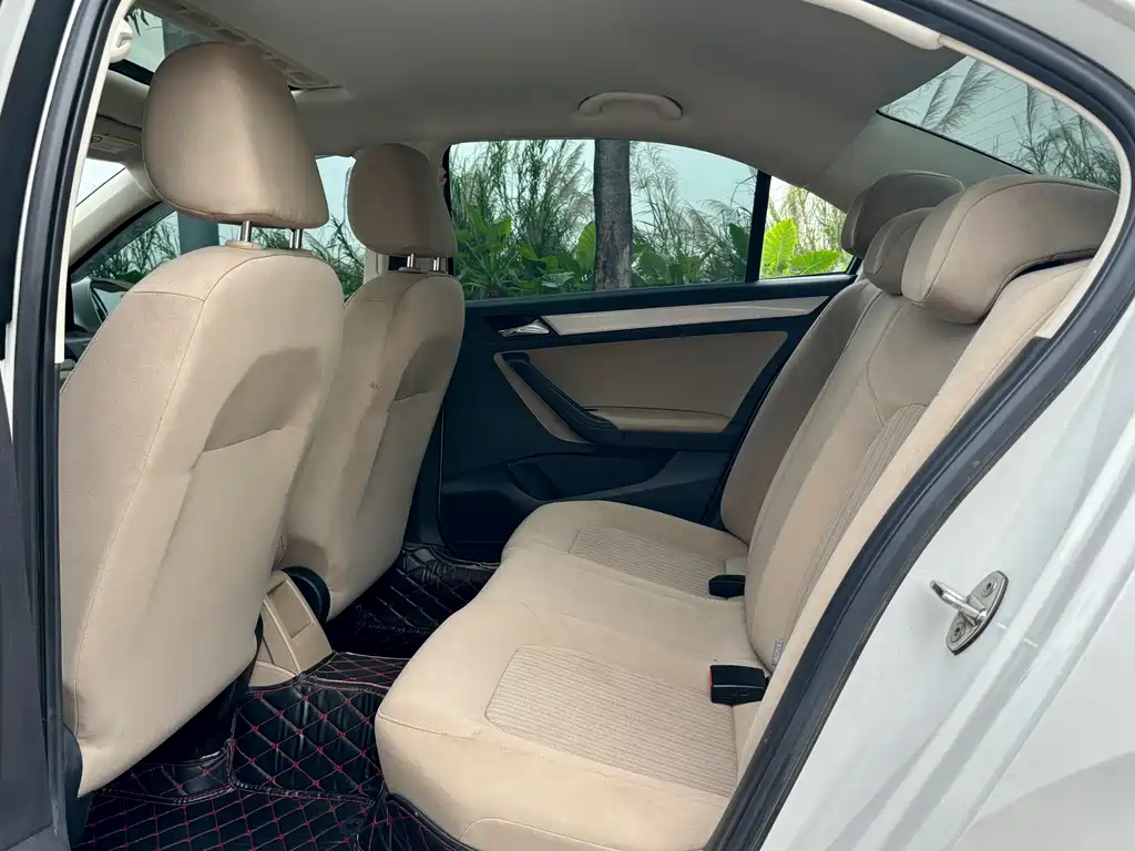 Jetta 2015 Value Edition 1.6L Automatic Comfort