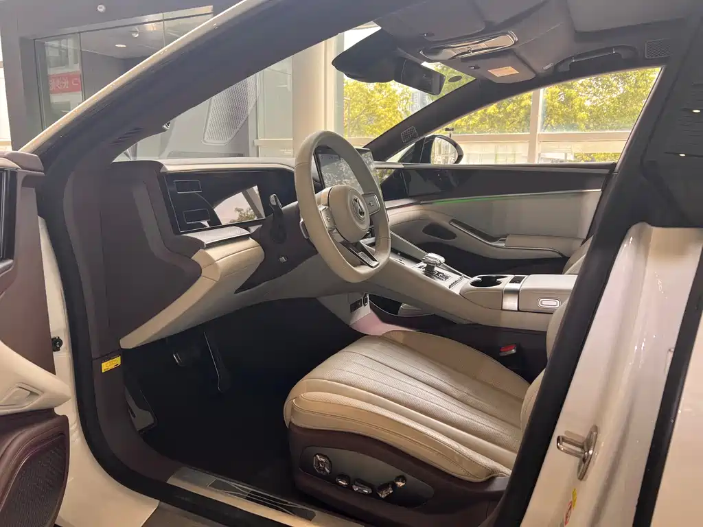 Denza Z9GT 2024 1100 AWD Ultra Edition