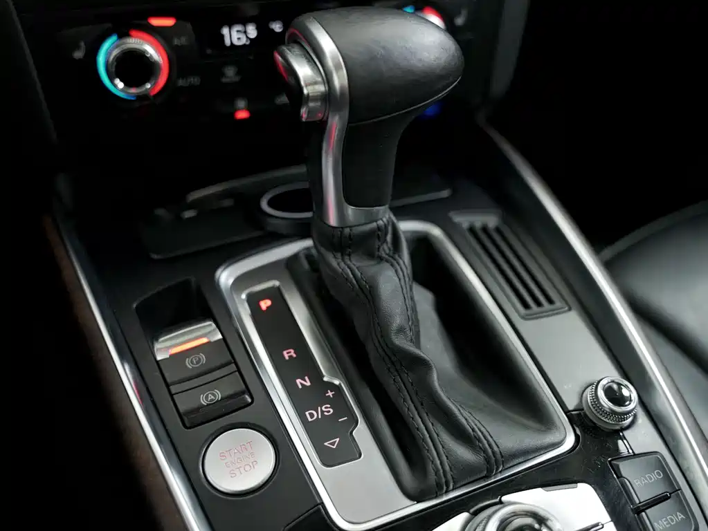 Audi Q5 2015 40 TFSI Comfort