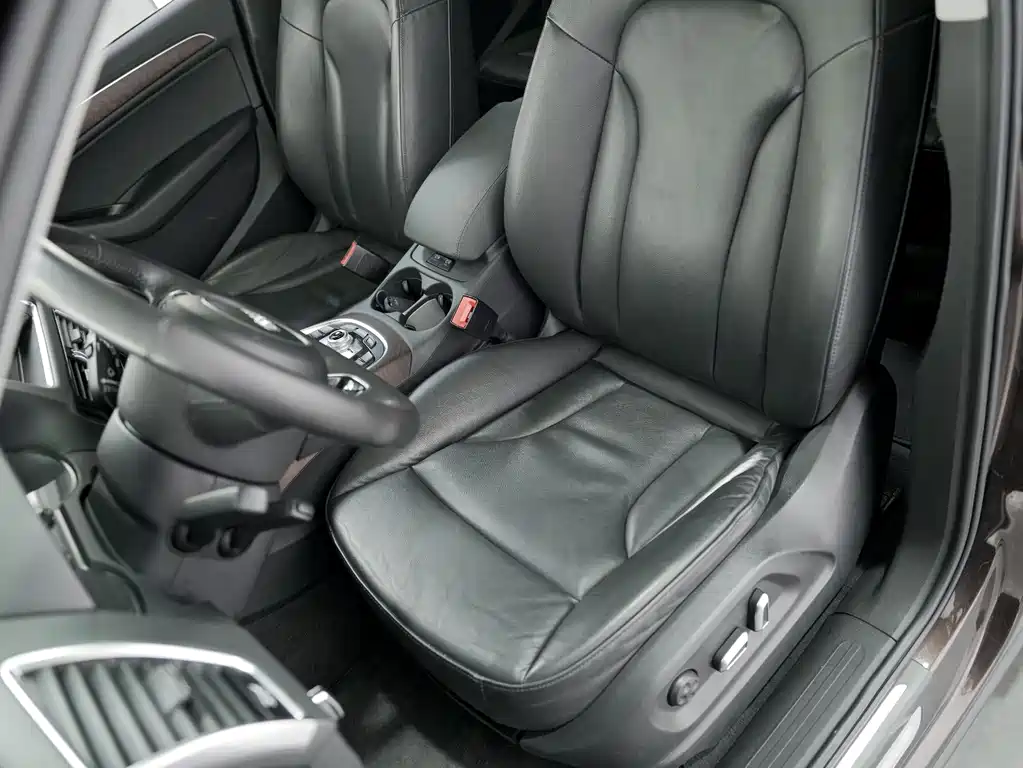 Audi Q5 2015 40 TFSI Comfort