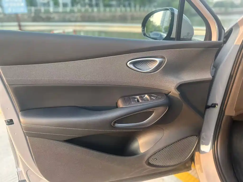 Sea Lion 05 EV 2025 520KM Smart Navigation Edition