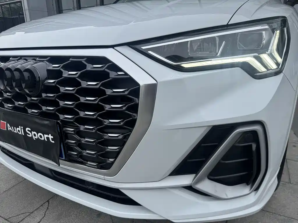Audi Q3 Sportback 2020 40 TFSI Style Edition
