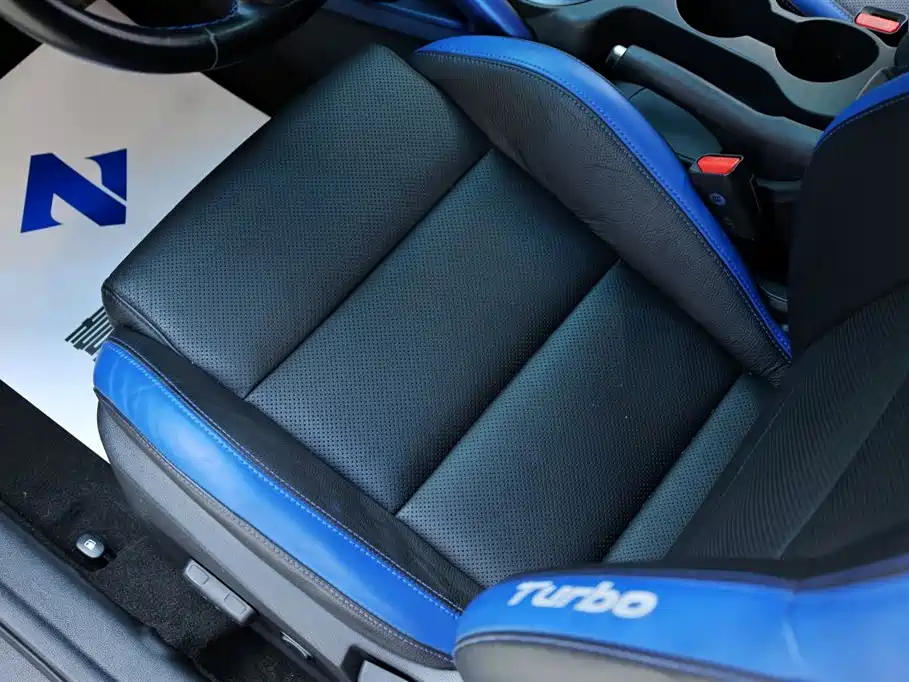 Hyundai Veloster 2015 1.6T Automatic Luxury Edition
