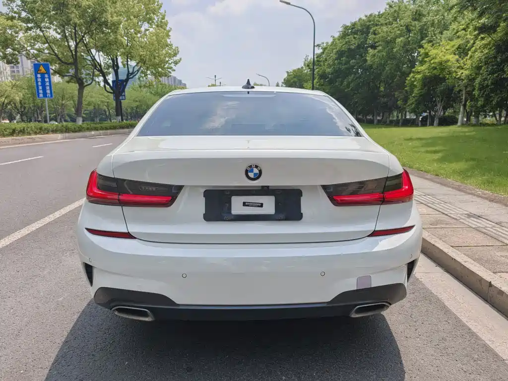 BMW 3 Series 2021 325Li M Sport Package