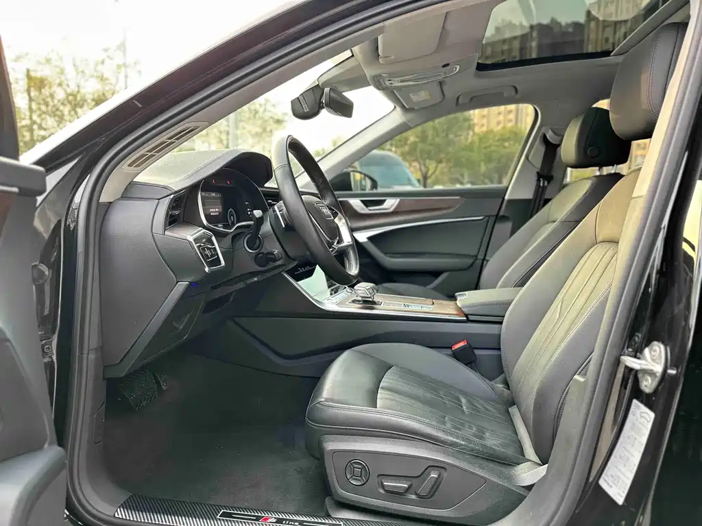 Audi A6 Import 2020 allroad quattro Explorer 55 TFSI Premium Off-road Edition