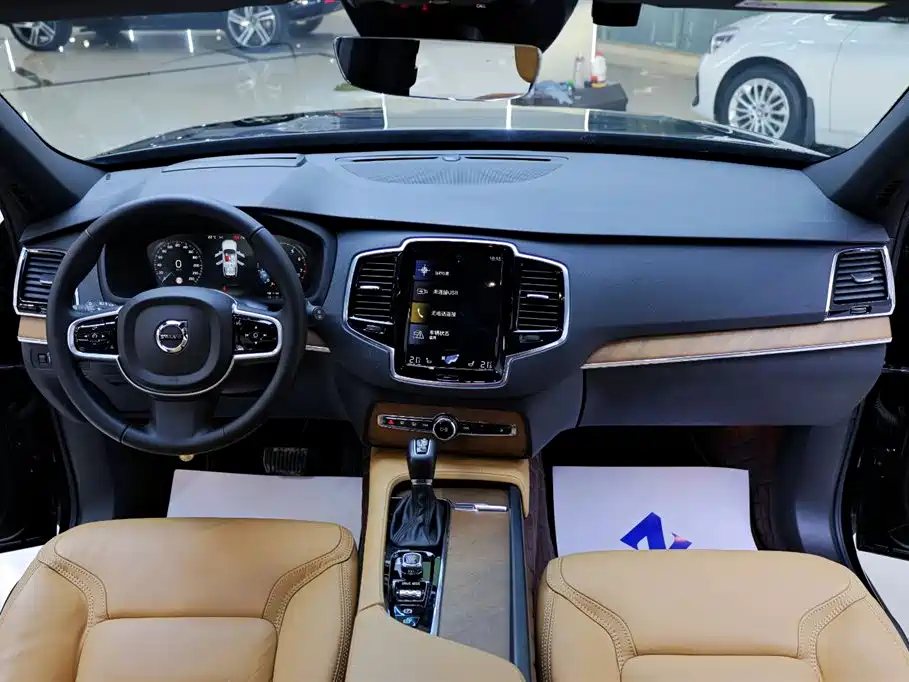 Volvo XC90 2018 T6 Inscription 7-Seater