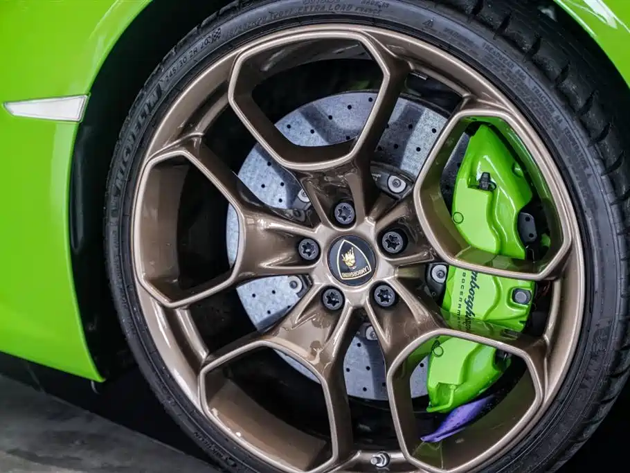 Huracán 2014 LP 610-4