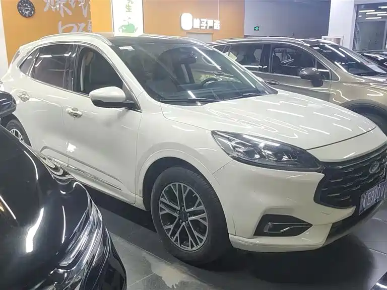 Ford Escape 2020 EcoBoost 245 4WD