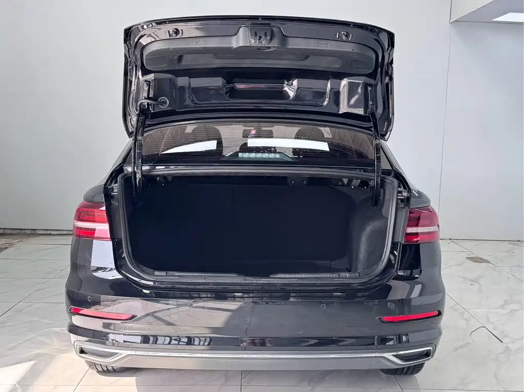 Lavida 2022 1.5L Automatic Comfort Edition