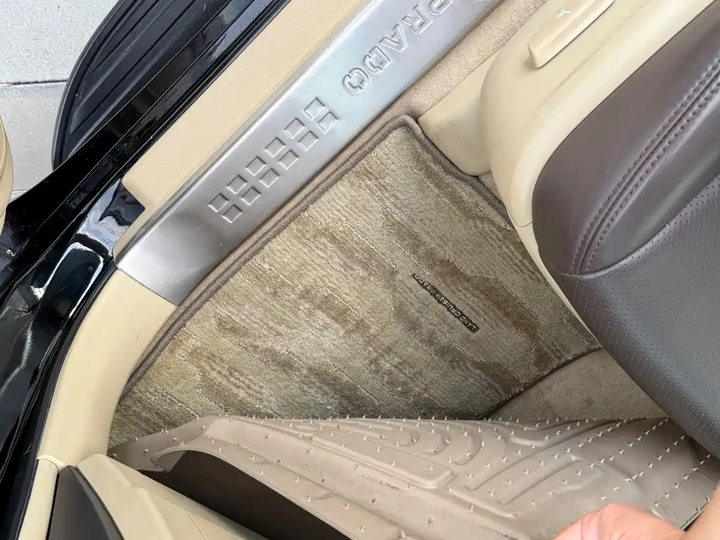 Toyota Prado 2015 4.0L Middle East Edition