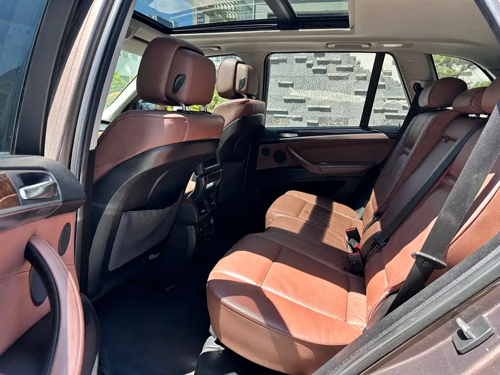 BMW X5 2011 xDrive35i Luxury