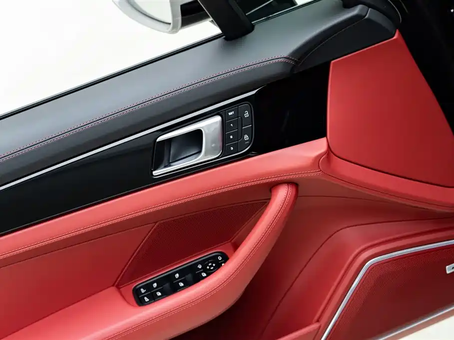 2023 Porsche Panamera 4 Executive LWB 2.9T