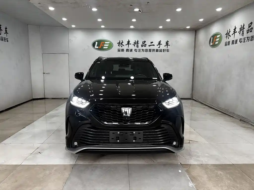Crown Kluger 2022 2.0T AWD Sport Edition