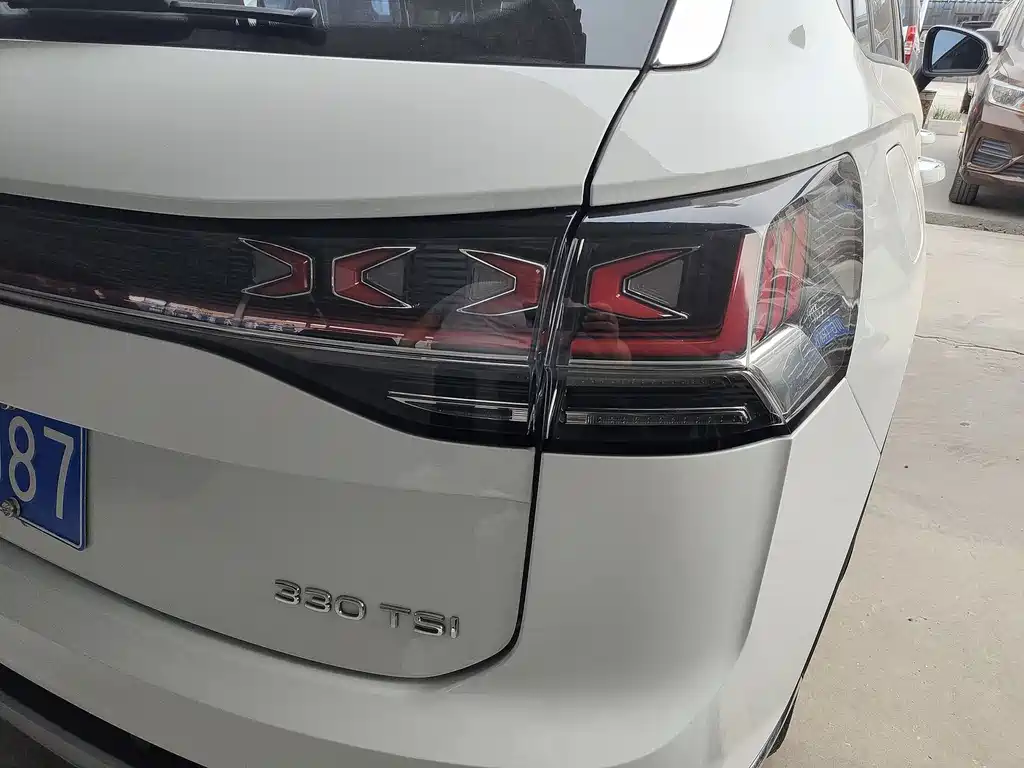 Tayron 2023 330TSI FWD Luxury Plus Advanced Edition