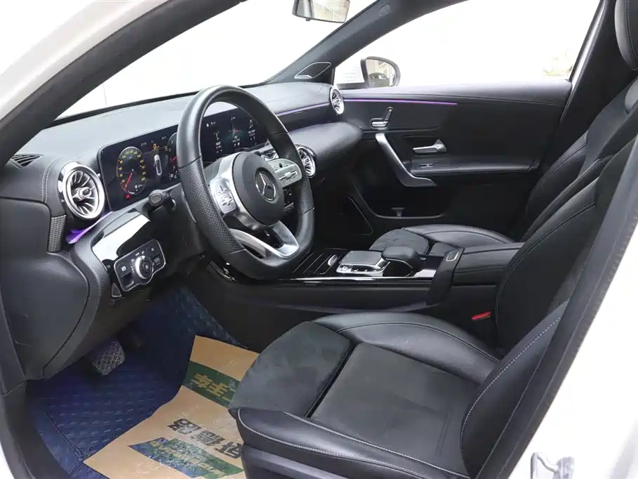 Mercedes-Benz A-Class 2019 A 200 L Sedan