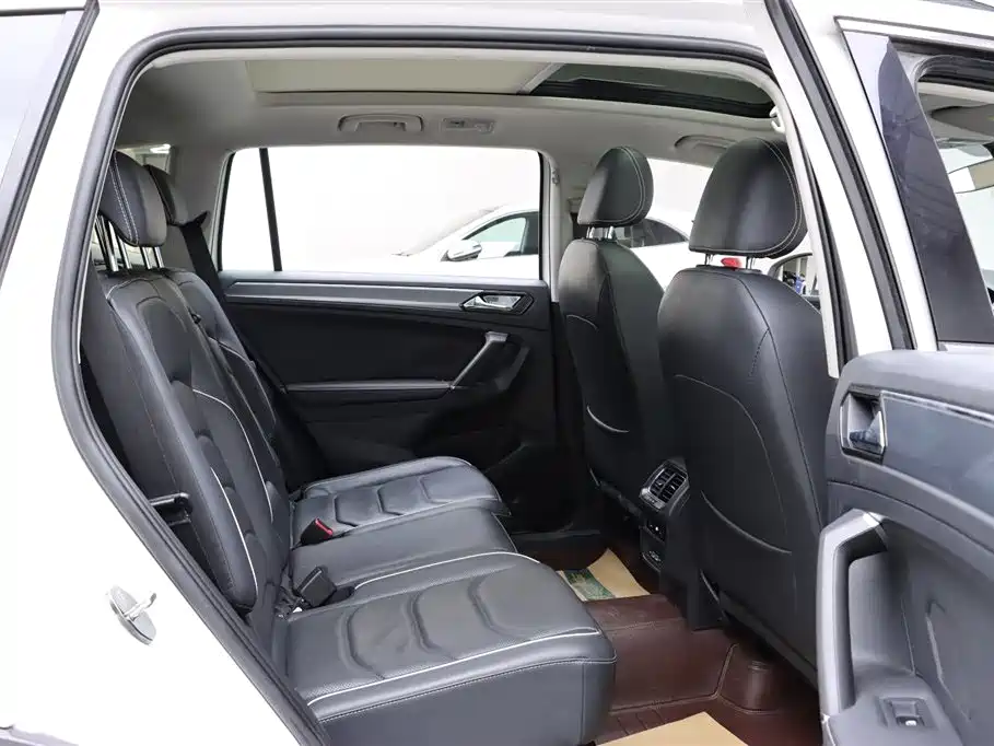 Tiguan L 2019 330TSI Automatic FWD R-Line Flagship Edition China VI