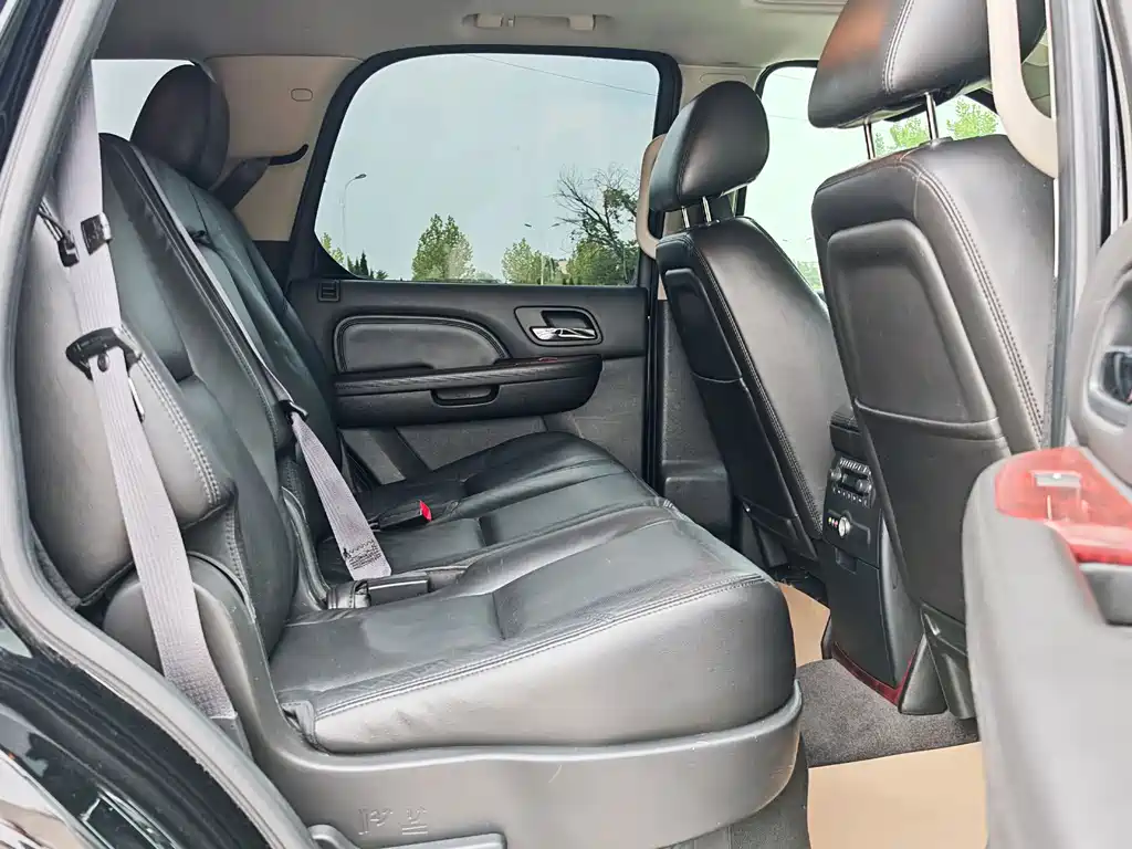 Cadillac ESCALADE 2010 6.0 Hybrid