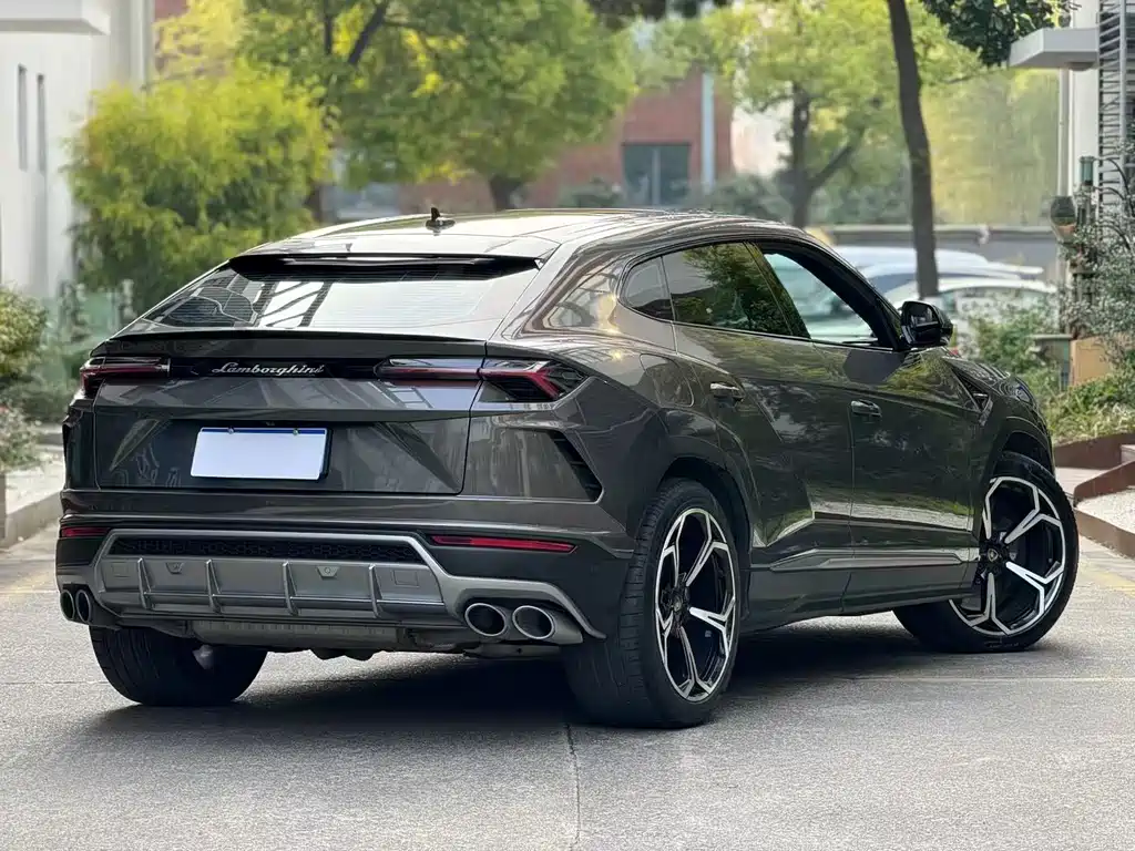 Urus 2018 4.0T V8