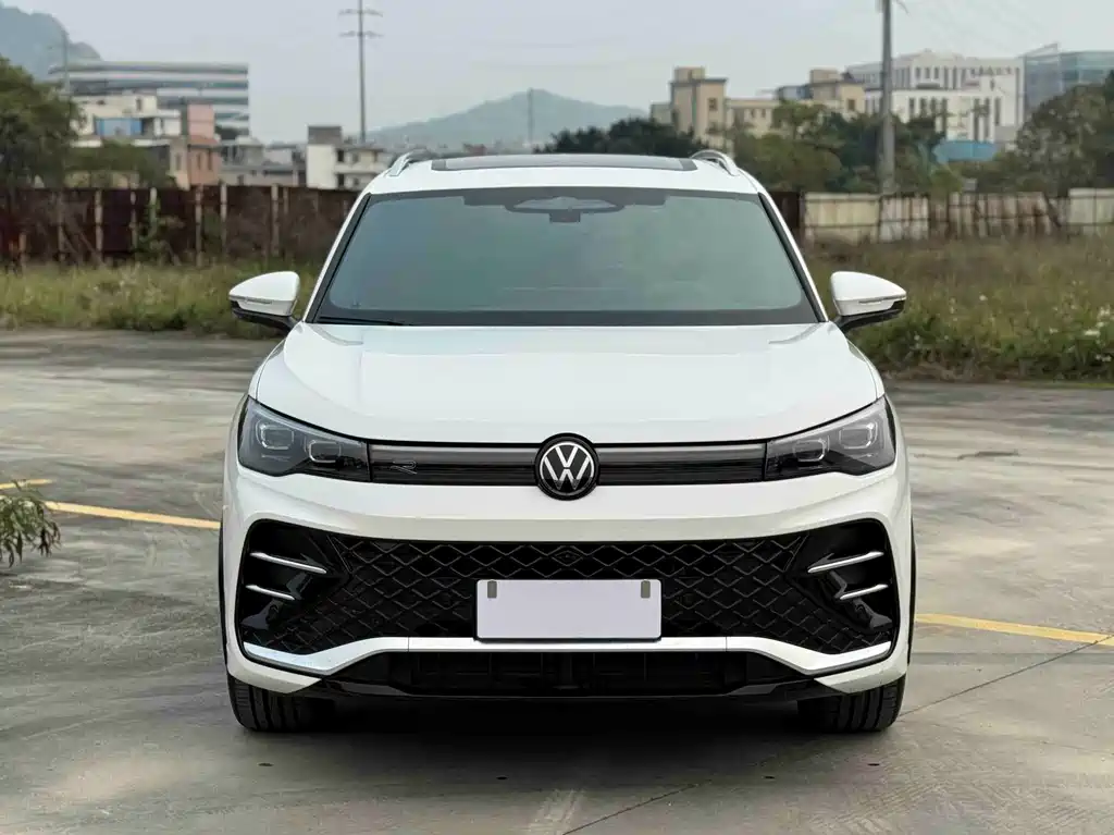 Volkswagen Tiguan L 2024 PRO 330TSI FWD Smart Lead Edition