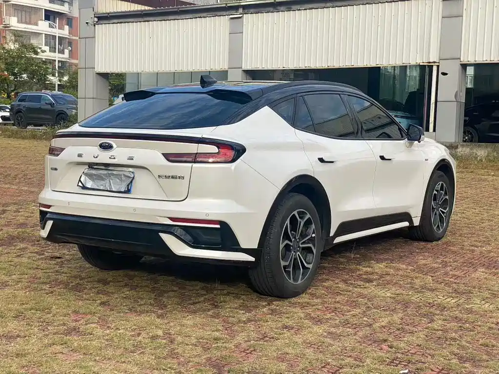 EVOS 2022 EcoBoost 245 Sport Edition