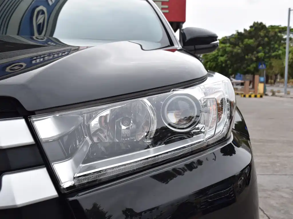 Highlander 2021 2.0T FWD Luxury Edition 7-Seater