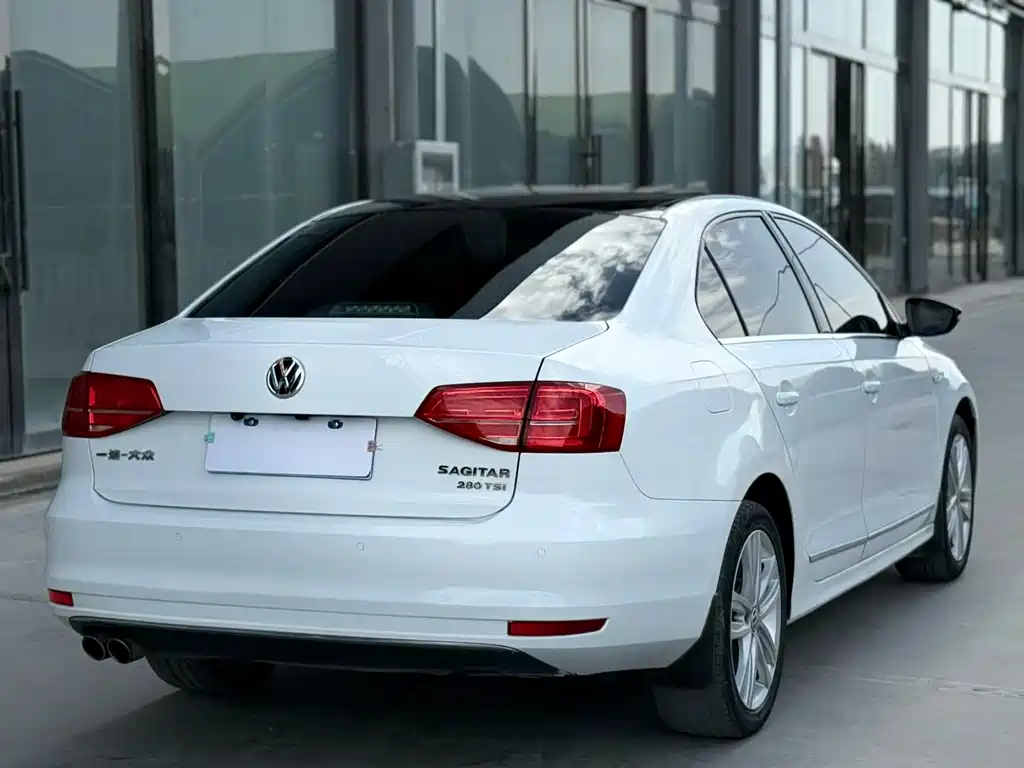 Sagitar 2018 280TSI DSG Luxury