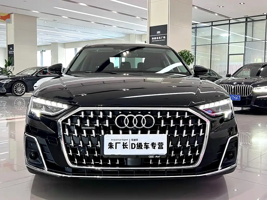 Audi A8L 2024 50 TFSI quattro Premium Selection