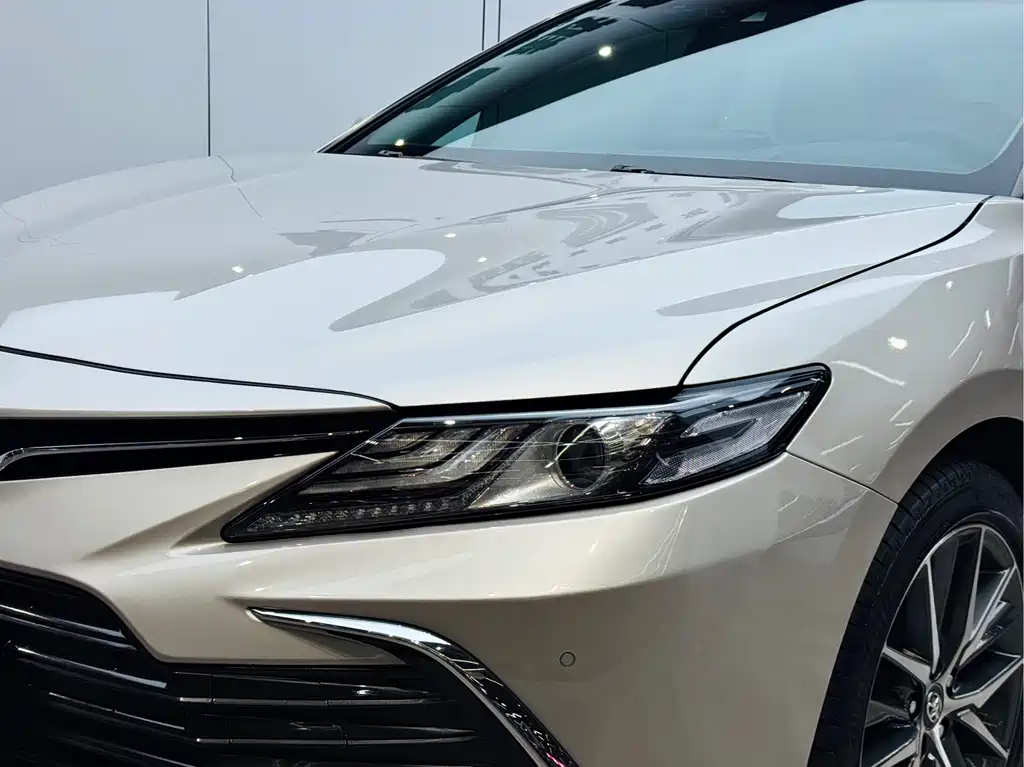 Camry 2021 2.5G Luxury Edition