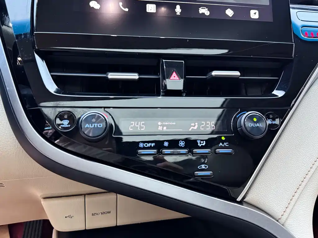 Camry 2021 2.5G Luxury Edition