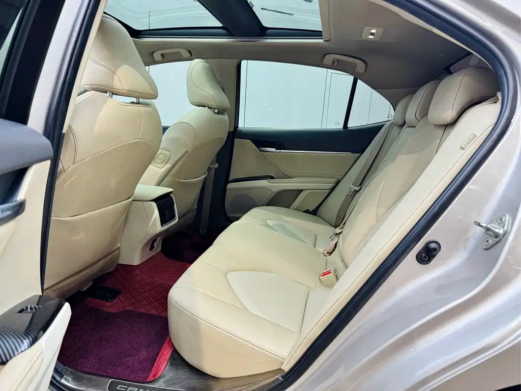 Camry 2021 2.5G Luxury Edition