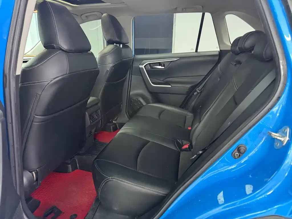 Toyota RAV4 2020 2.0L CVT 2WD Fashion Edition